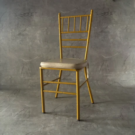 Silla Tiffany dorada